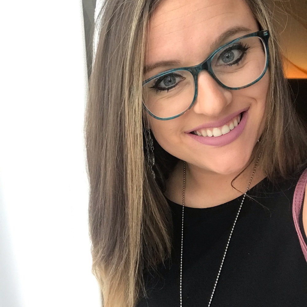 Meet your Posher, Valerie